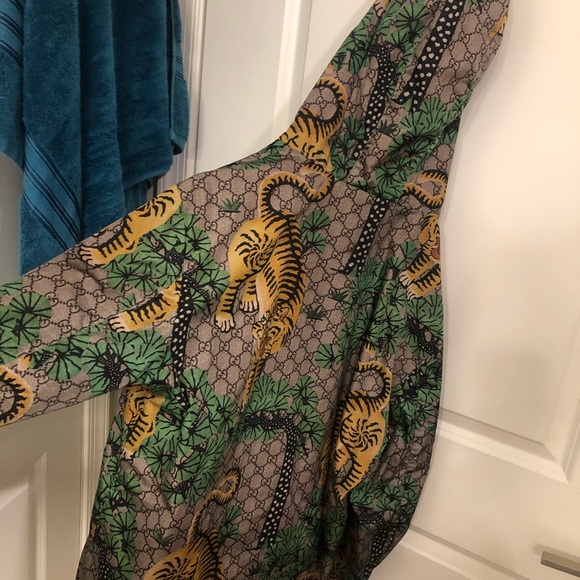 Gucci - Picture 3 of 8